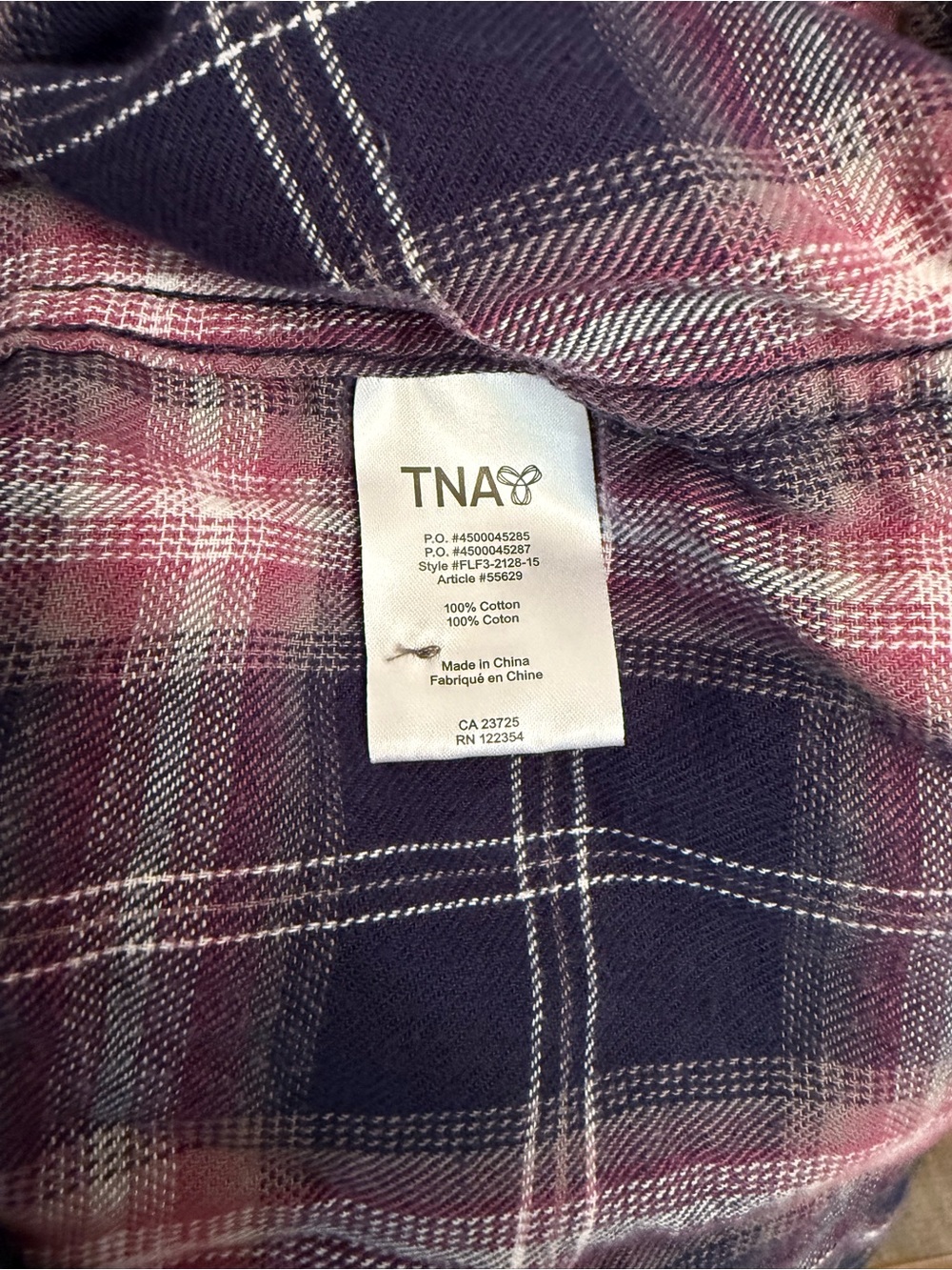 TNA by Aritzia Soft Oversized Plaid Flannel Button Up Shirt Navy Pink Purple Med - Picture 6 of 6